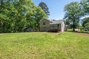 This gorgeous home is near restaurants, shopping, entertainment, Sweetwater Creek State Park and more!