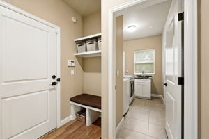  Photo 31