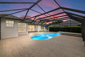 Extended lanai area/pool bath/twighlight