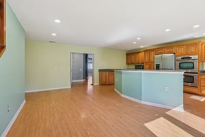 Shoreline Dr-S0808-006.jpg