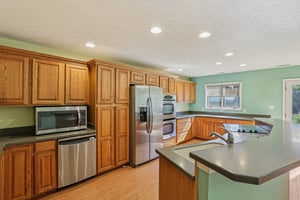 Shoreline Dr-S0808-007.jpg