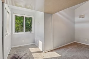 Shoreline Dr-S0808-032.jpg