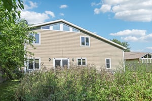 Shoreline Dr-S0808-039.jpg