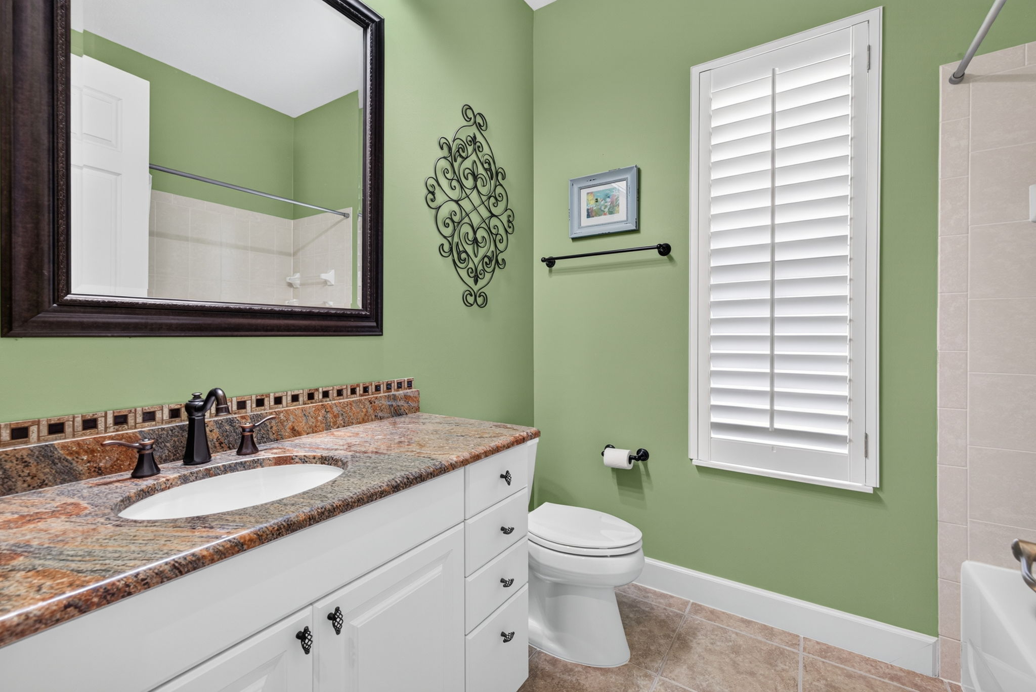 Guest Bathroom 1