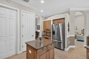 Kitchen 4
