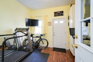  108A Magnolia Ave, Jersey City, NJ 07306, US Photo 14