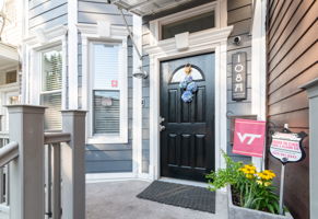  108A Magnolia Ave, Jersey City, NJ 07306, US Photo 2