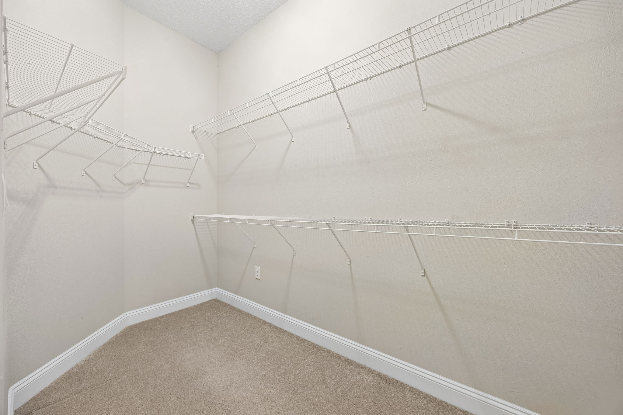 Primary Bedroom Closet