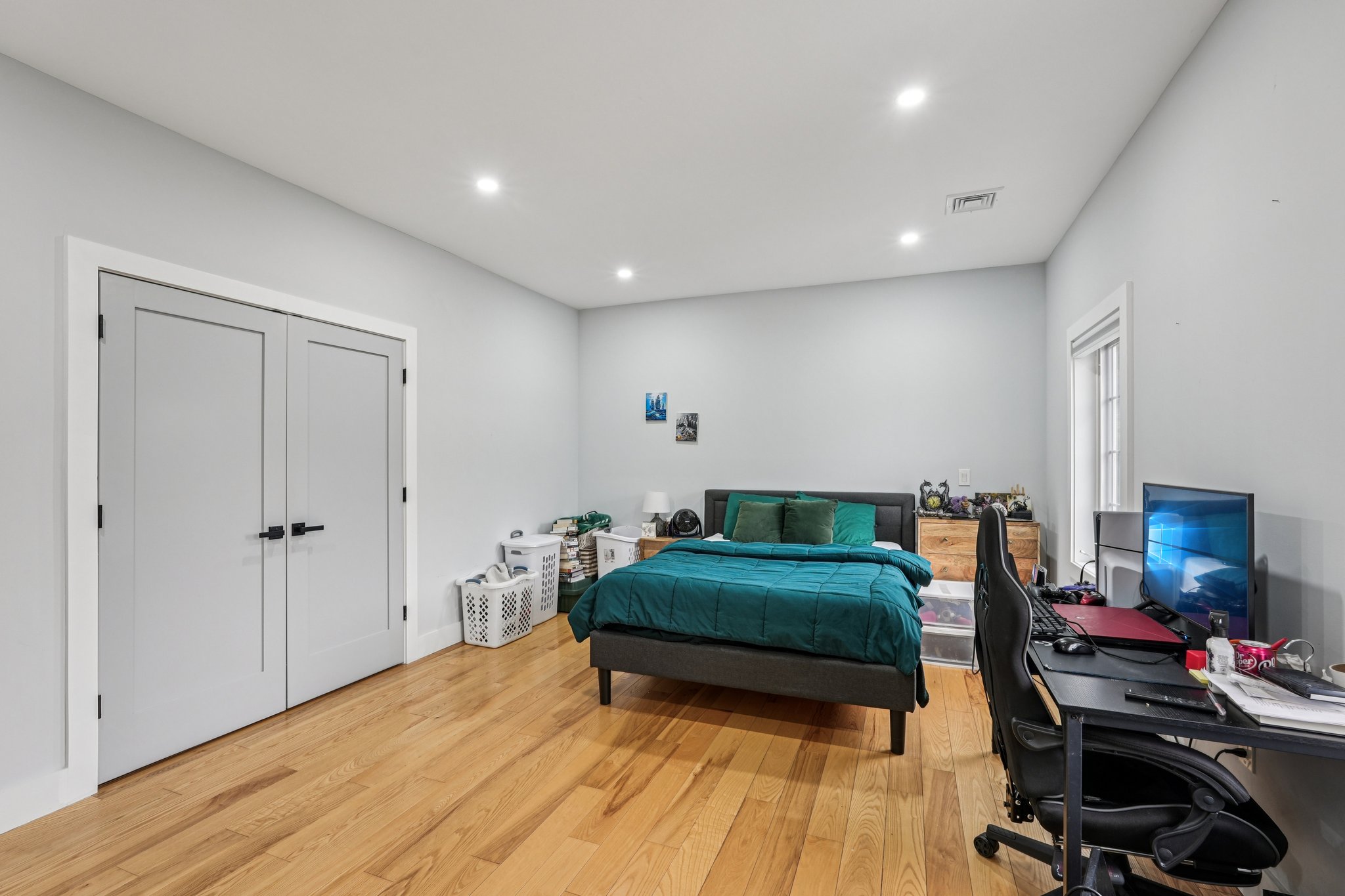 Arbor Dr-S0903-039 (2).jpg