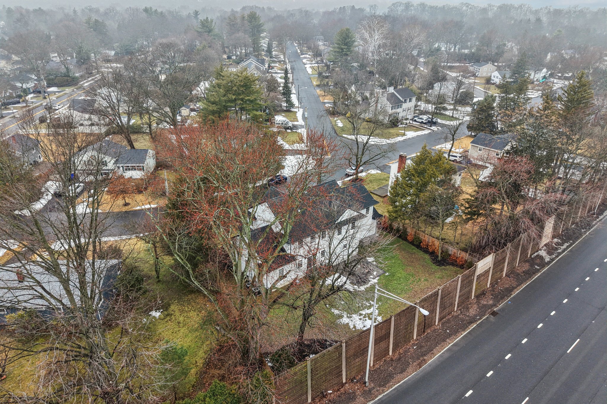 Arbor Dr-S0903-072 (2).jpg