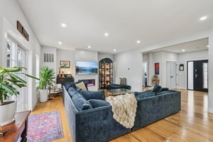 Arbor Dr-S0903-012 (2).jpg