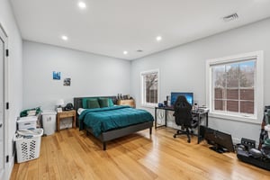 Arbor Dr-S0903-040 (2).jpg