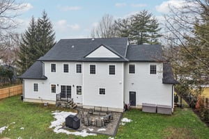 Arbor Dr-S0903-074 (2).jpg