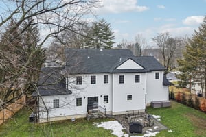 Arbor Dr-S0903-075 (2).jpg