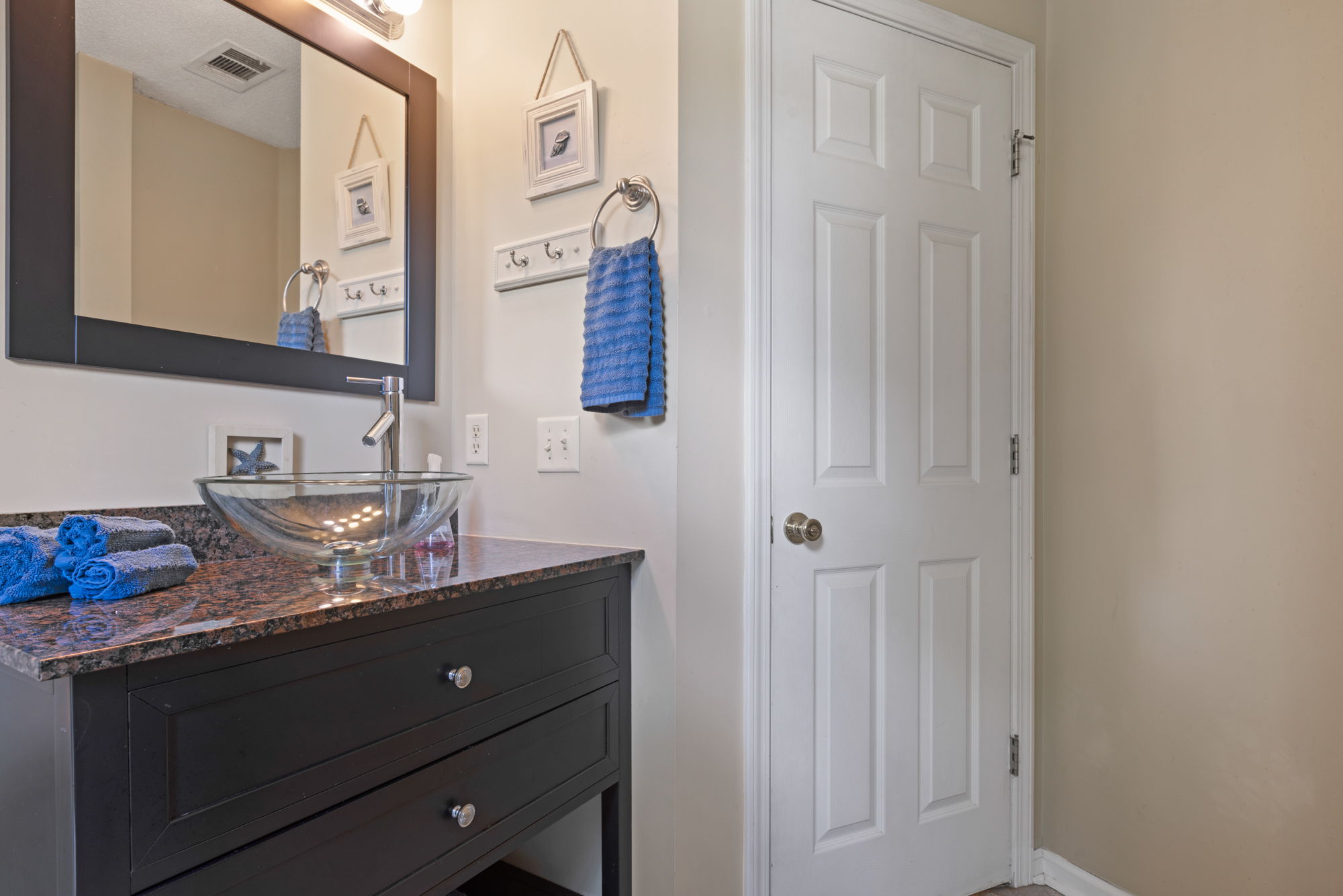 Guest Bath 3