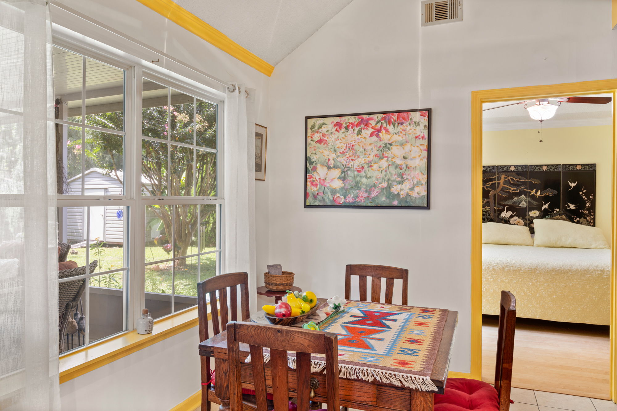 Dining Area 2
