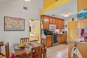 Dining Area 4
