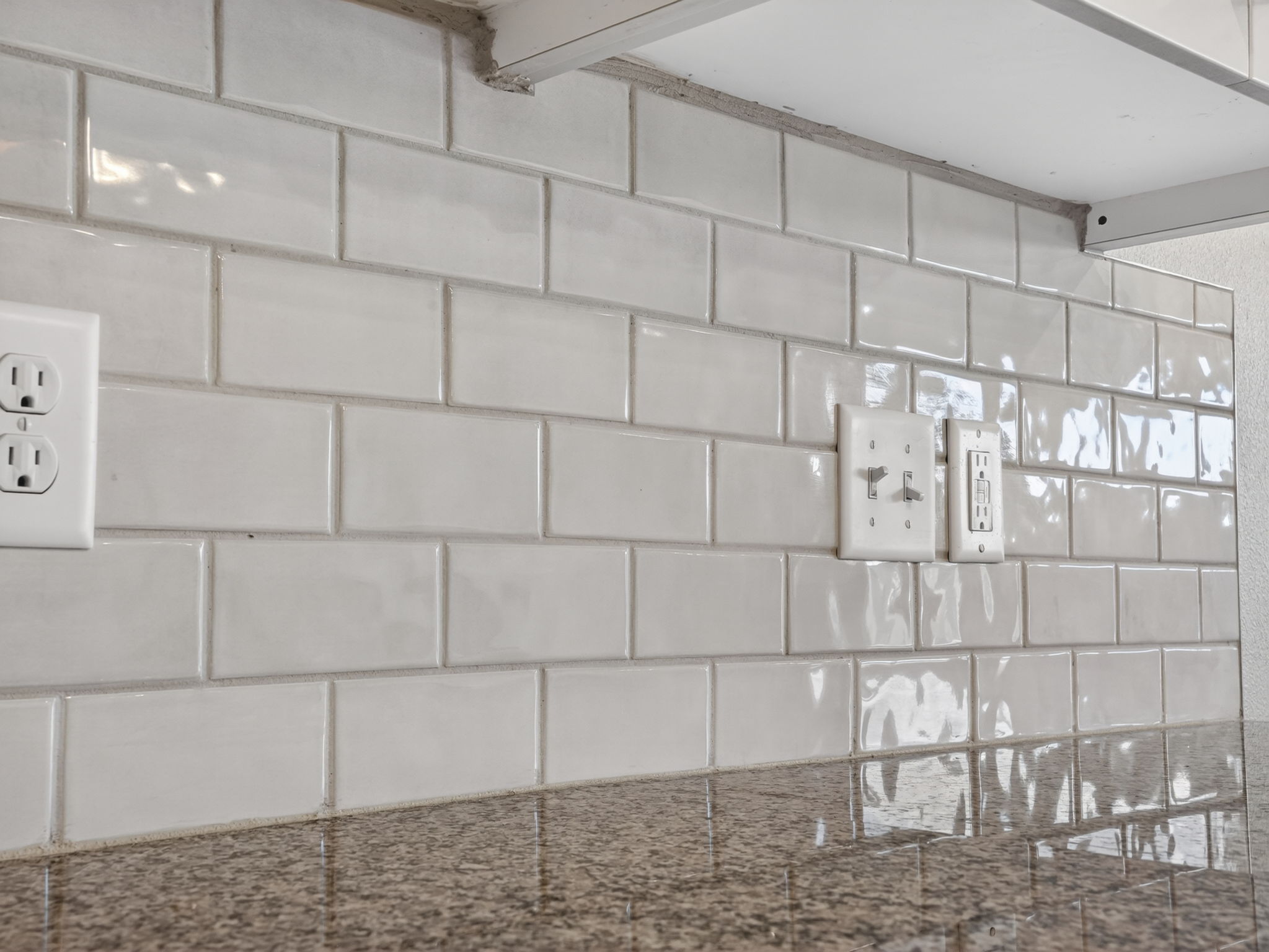 back splash - detail