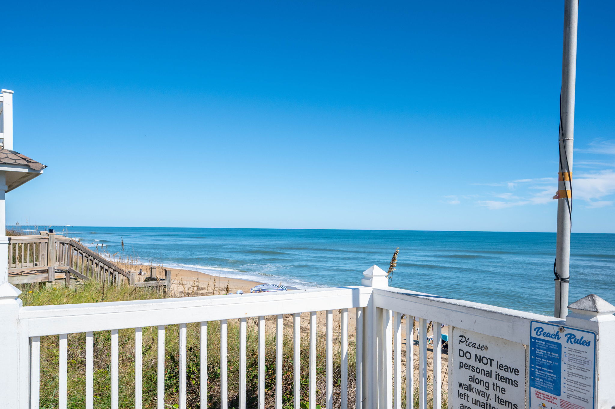 Four-Seasons-Beach-Access-View