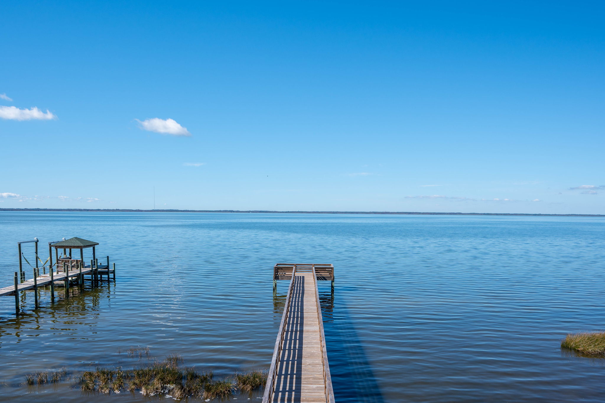 Four-Seasons-Sound-Pier