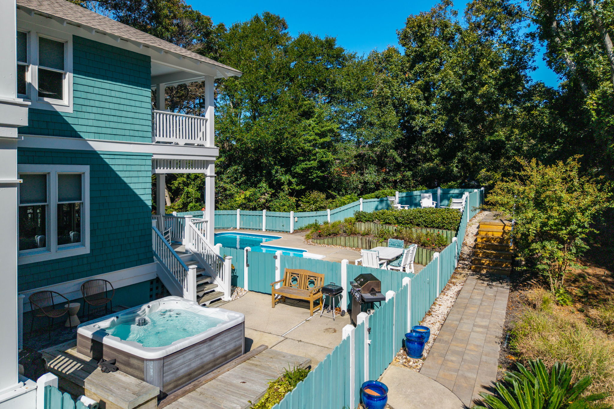 109-Beachcomber-Ct-Aerial-Fenced-Yard
