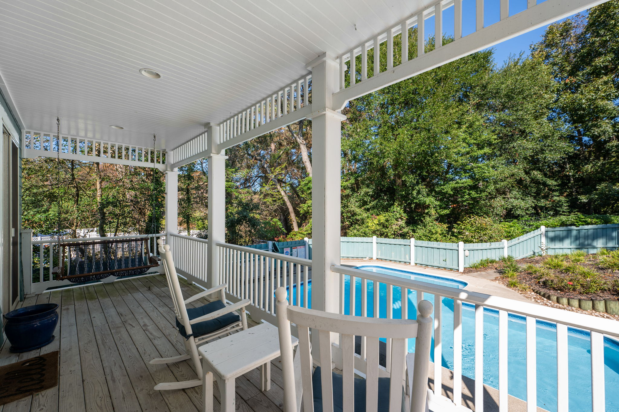 109-Beachcomber-Ct-Back-Porch