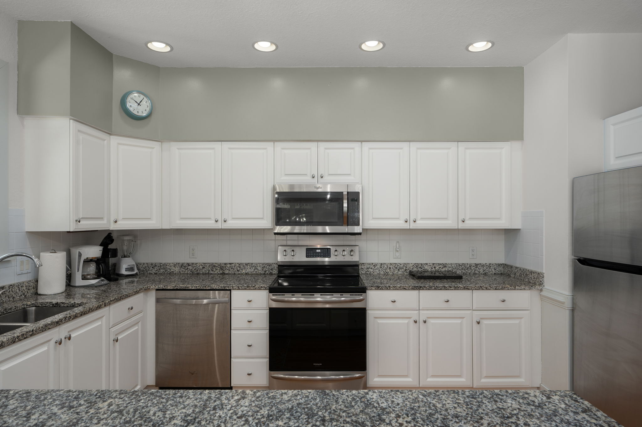 109-Beachcomber-Ct-Kitchen-V2