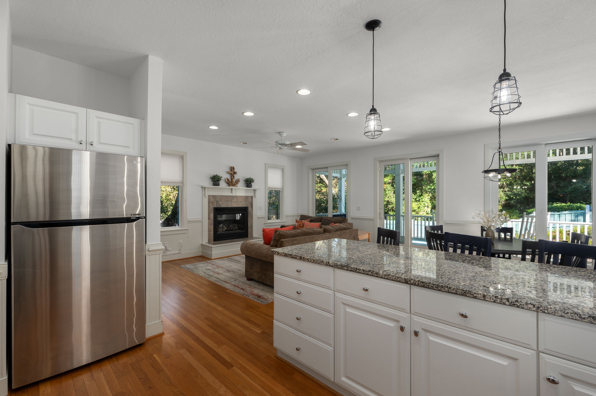 109-Beachcomber-Ct-Kitchen-V4