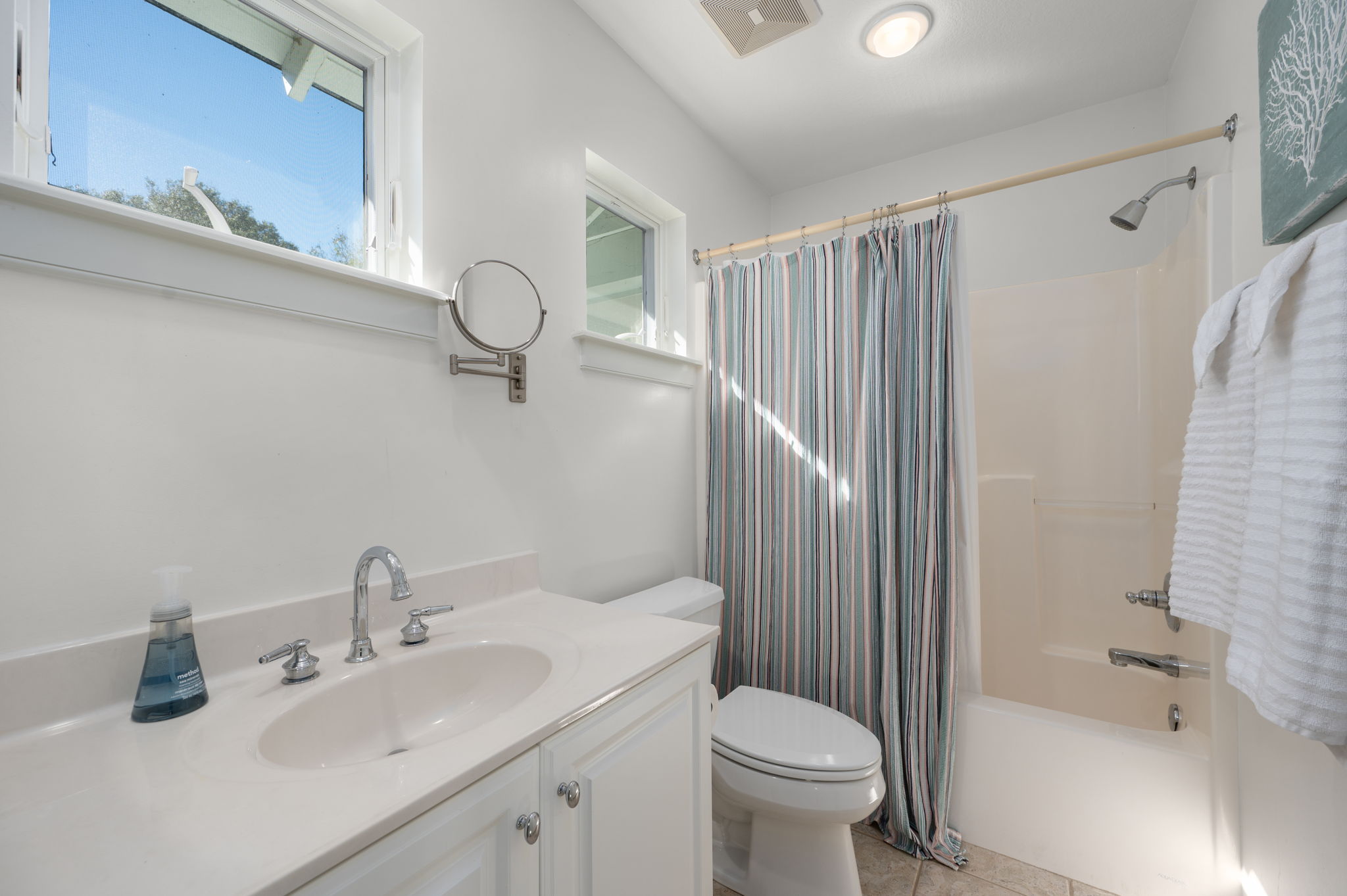 109-Beachcomber-Ct-TL-BR4-Private-Bath