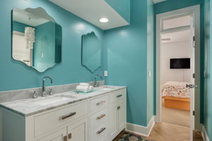 109-Beachcomber-Ct-BR1-Private-Bath