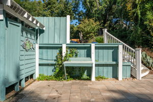 109-Beachcomber-Ct-Outside-Shower
