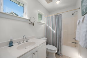 109-Beachcomber-Ct-TL-BR4-Private-Bath