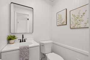  Photo 32