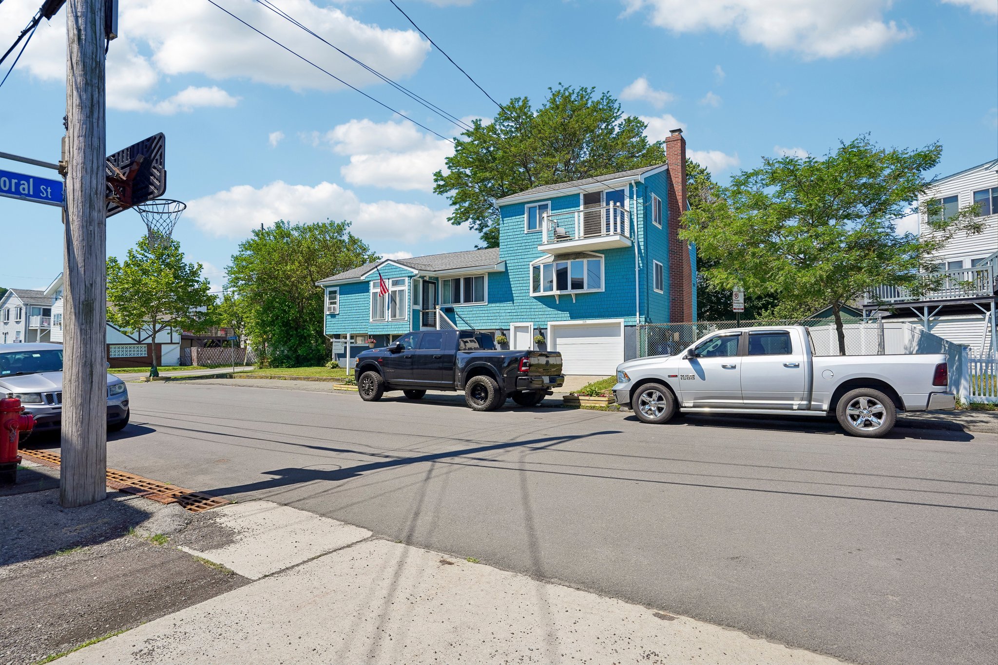 Broadsound Ave-S2506-002.jpg