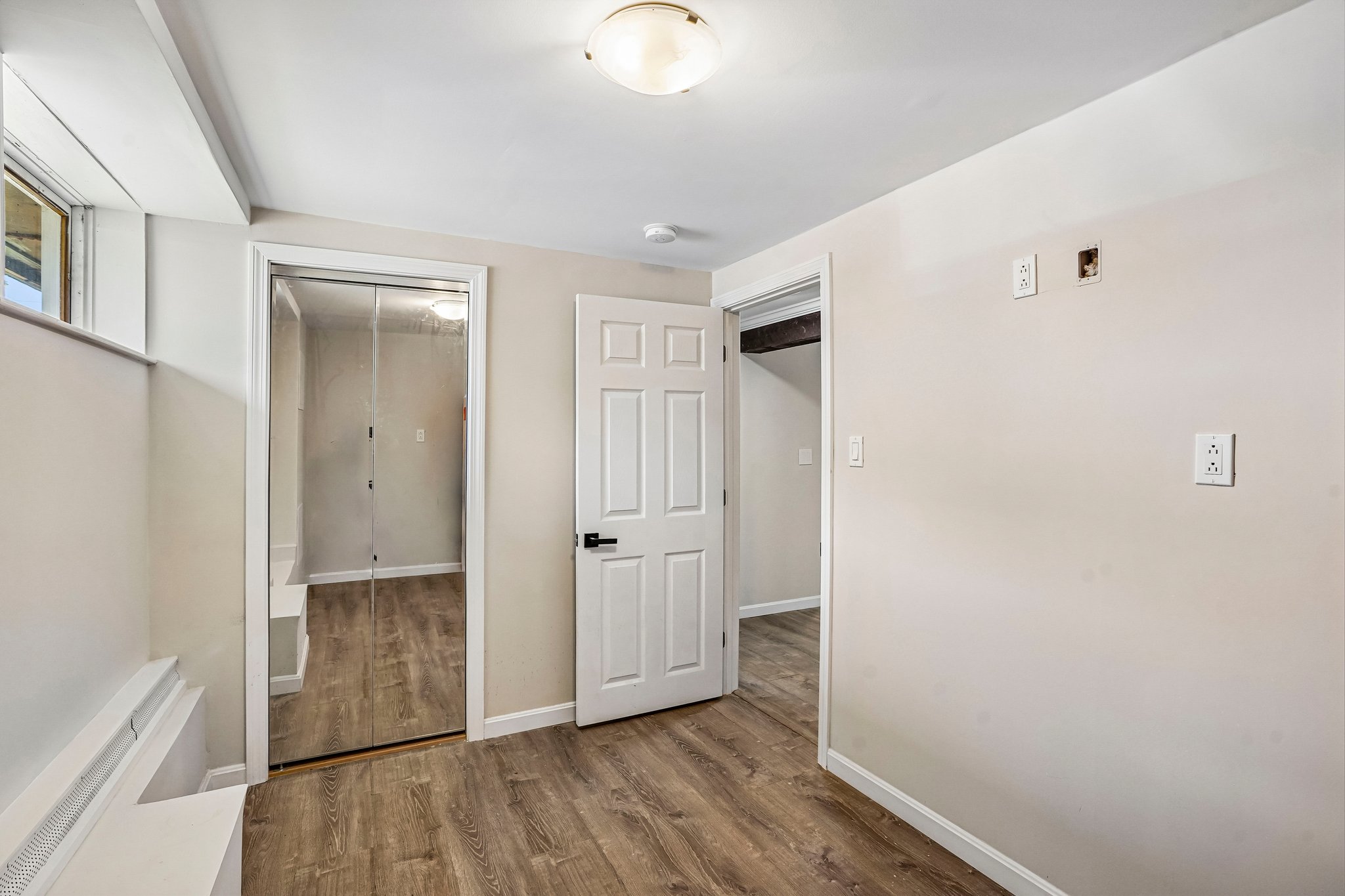 Broadsound Ave-S2506-021.jpg