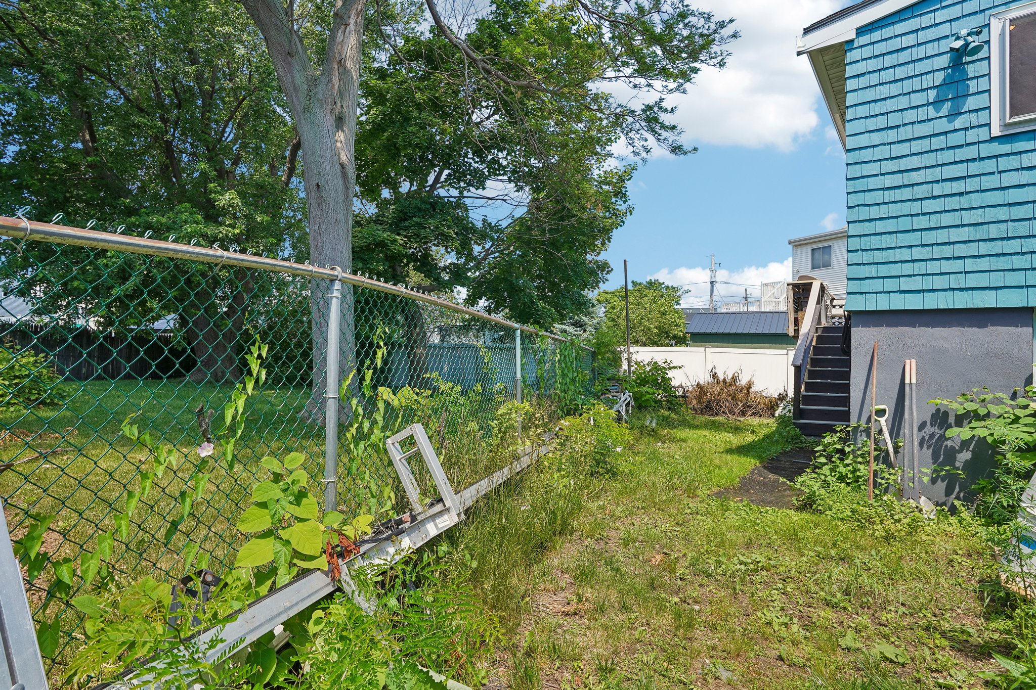 Broadsound Ave-S2506-040.jpg