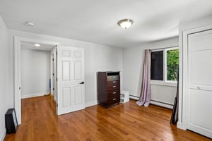 Broadsound Ave-S2506-037.jpg