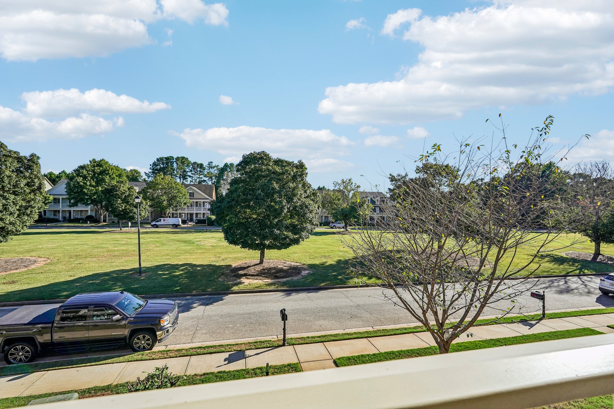 Centennial Dr-S2909-010.jpg