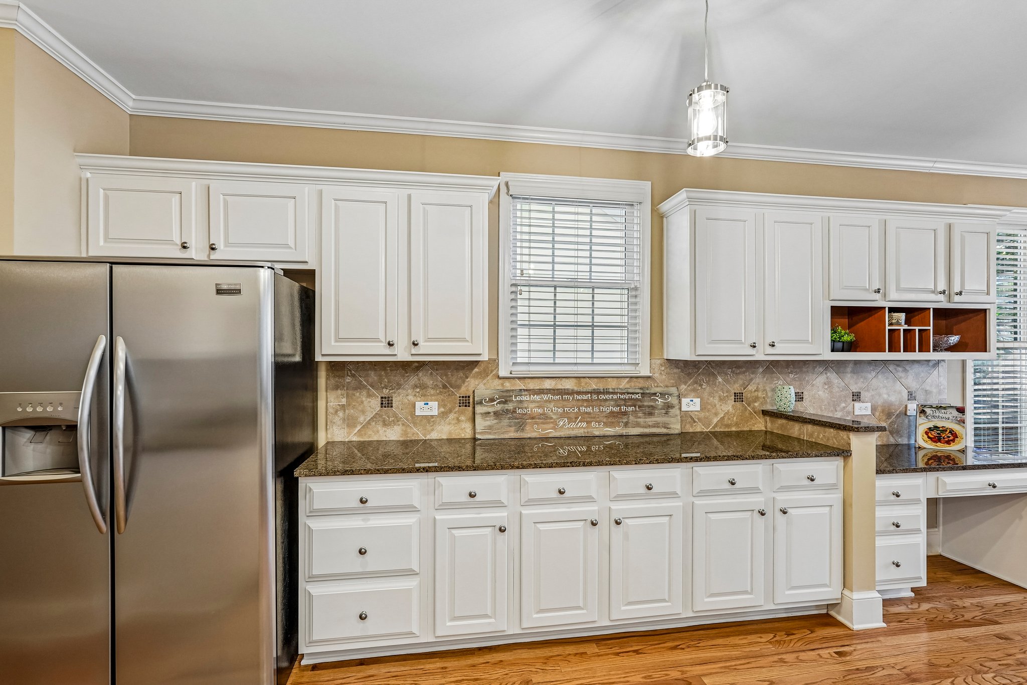 Centennial Dr-S2909-035.jpg