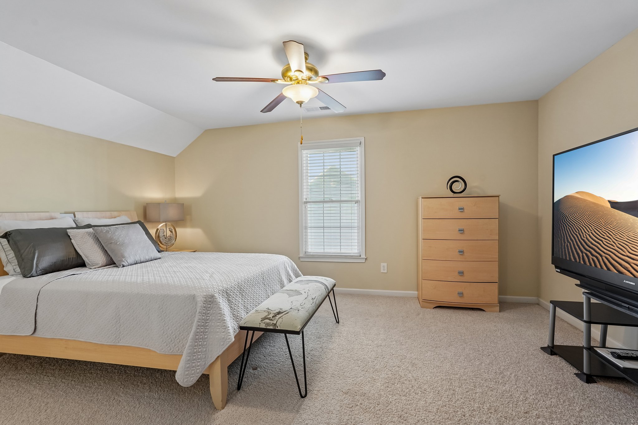 Centennial Dr-S2909-068.jpg