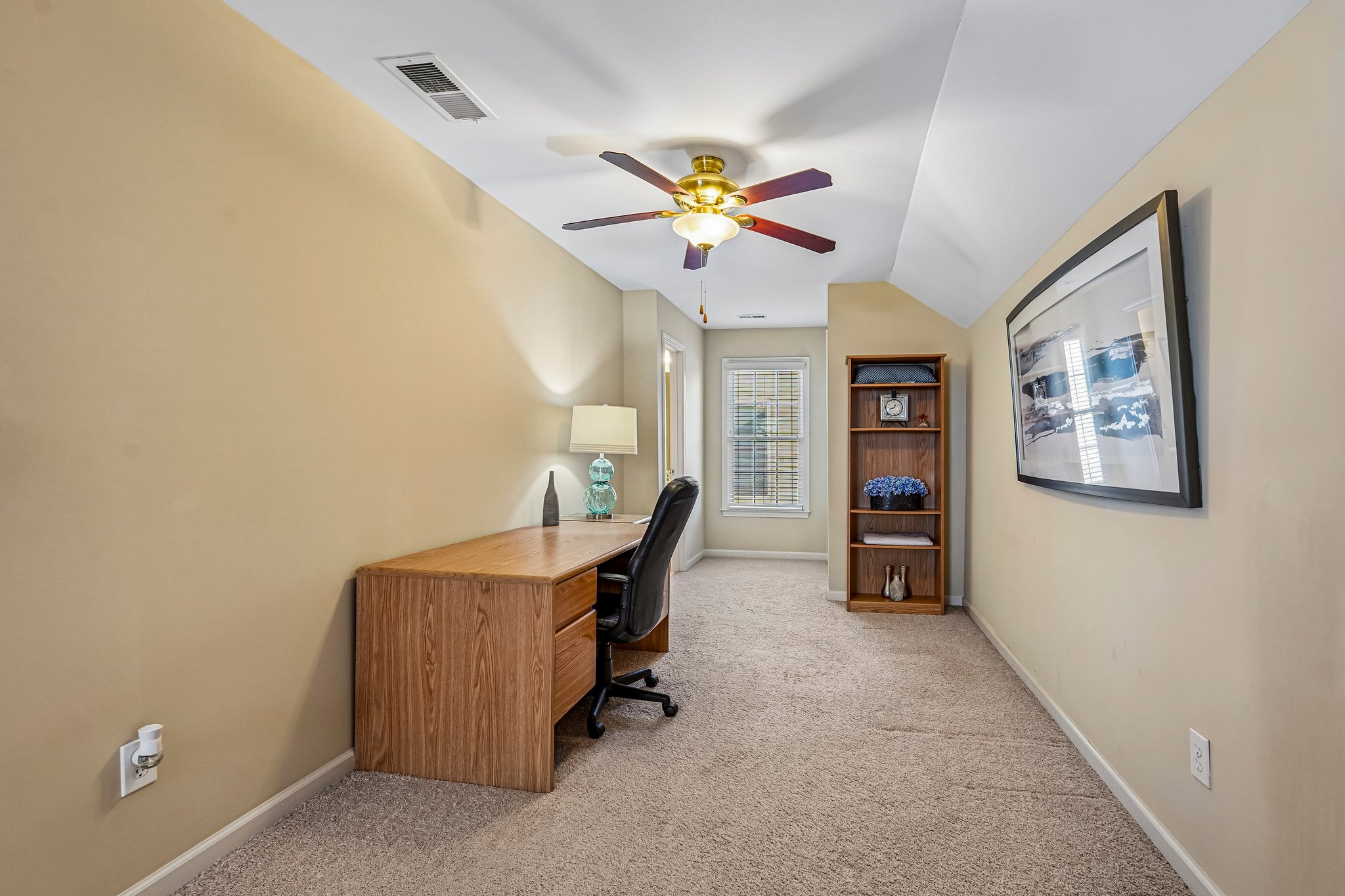 Centennial Dr-S2909-074.jpg