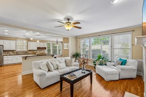 Centennial Dr-S2909-019.jpg