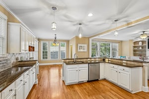 Centennial Dr-S2909-033.jpg