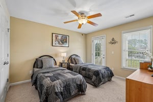 Centennial Dr-S2909-059.jpg