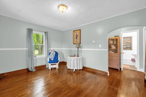109 Easy St-6