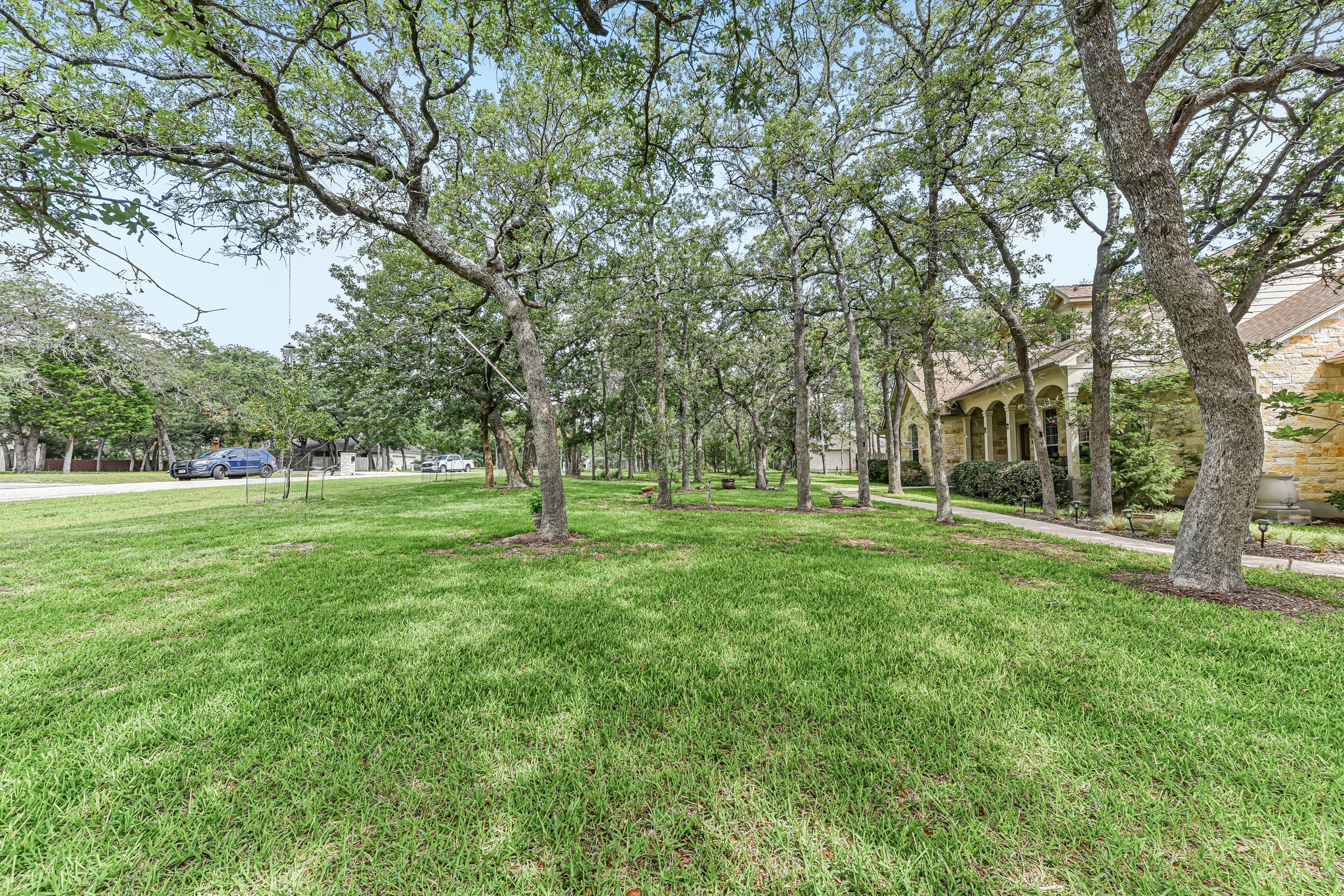 Elm Wood Dr-S1705-043.jpg