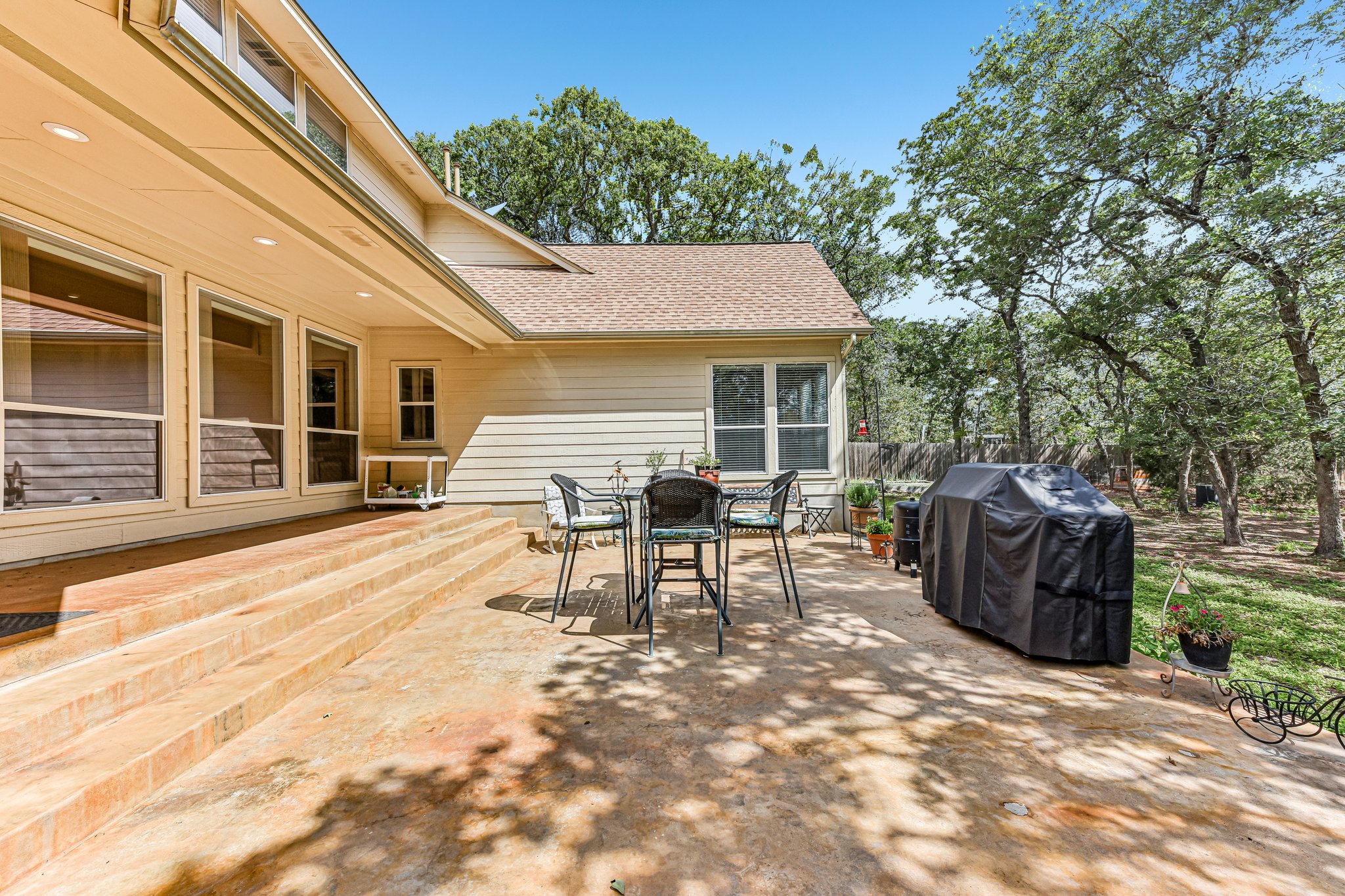 Elm Wood Dr-S1705-054.jpg