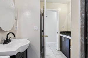 Emerald Ln-1406-013.jpg