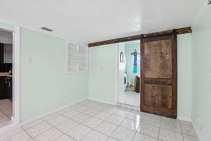 Emerald Ln-1406-020.jpg