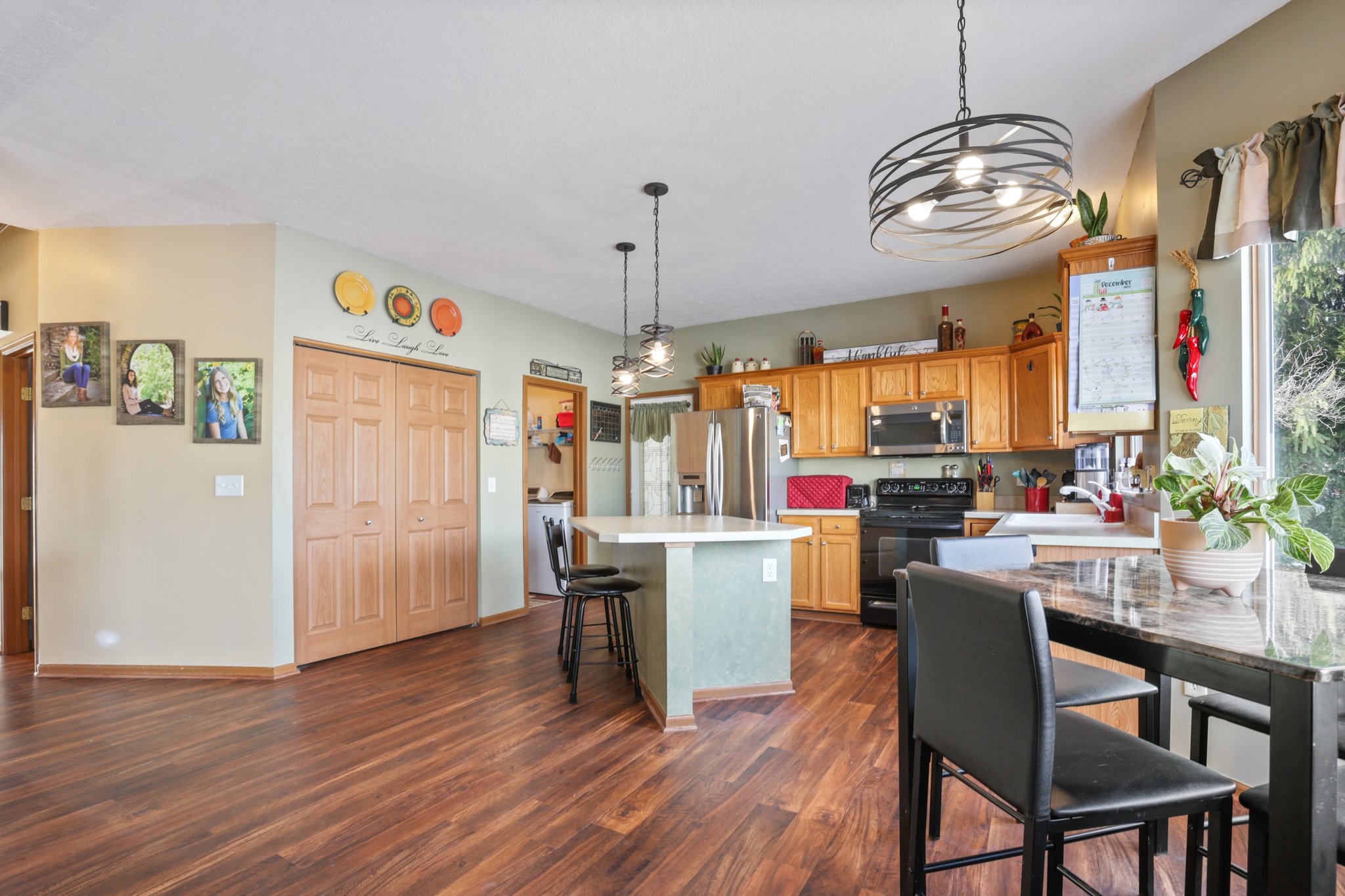 Kitchen w/Large Pantry